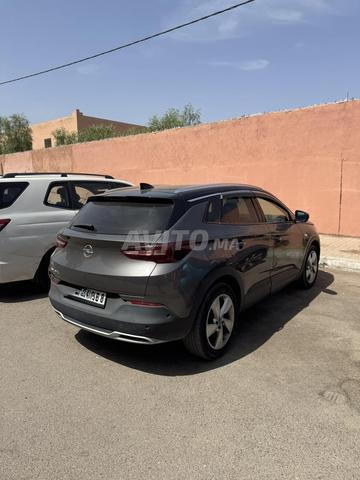 Opel Grandland Diesel Manuelle 2020 à Marrakech - 2