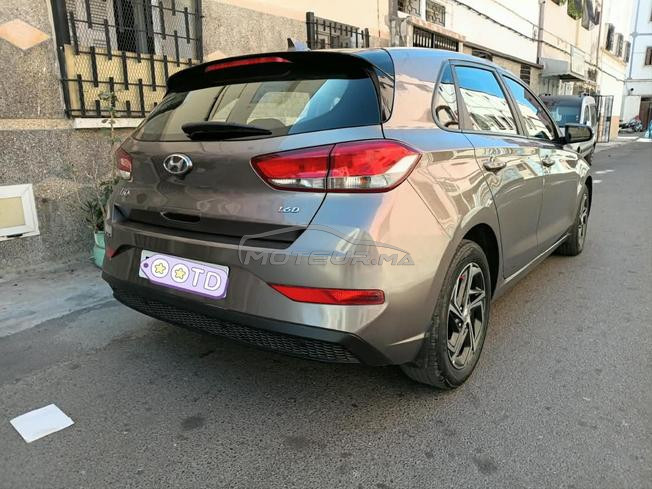 HYONDAI i30