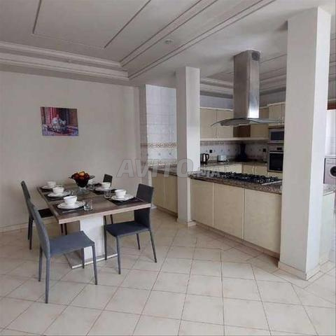 203853-Appt à louer à 20000DH à Bourgogne (Anfa) - 2