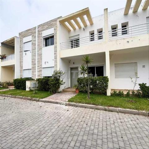 192482-Vente Villa à Sidi Rahal Hay Charaf de 223 m² - 2