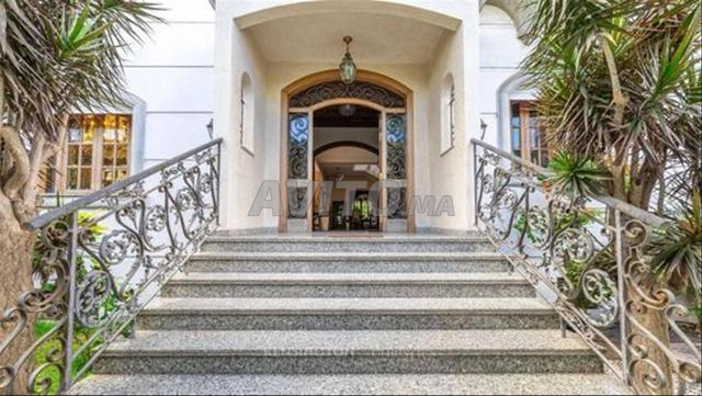 43183-Vente Villa à Casablanca Mers Sultan de 825 m² - 2