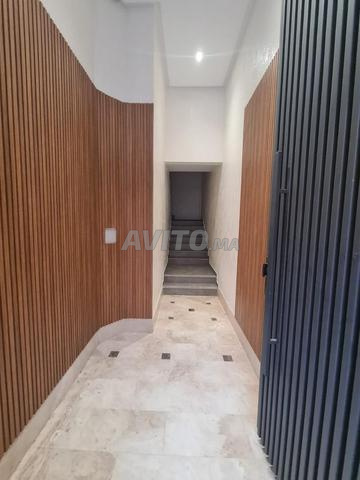 Appartement à vendre 80 m² à Dar Bouazza - 2