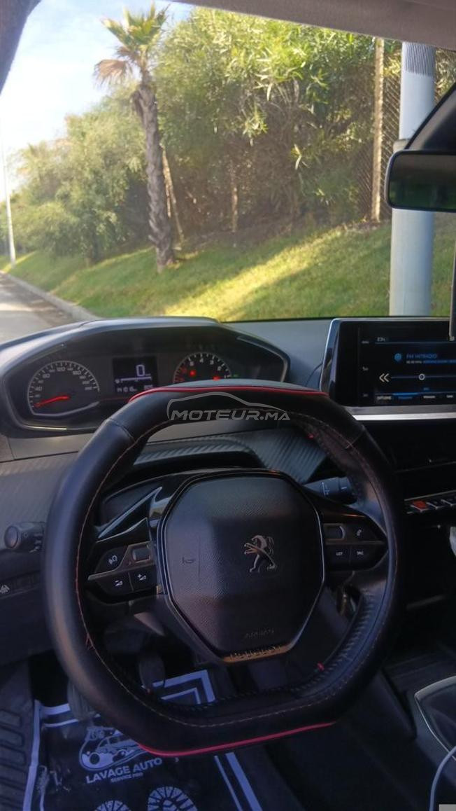 Peugeot 208 Diesel Manuelle 2022 à Tanger