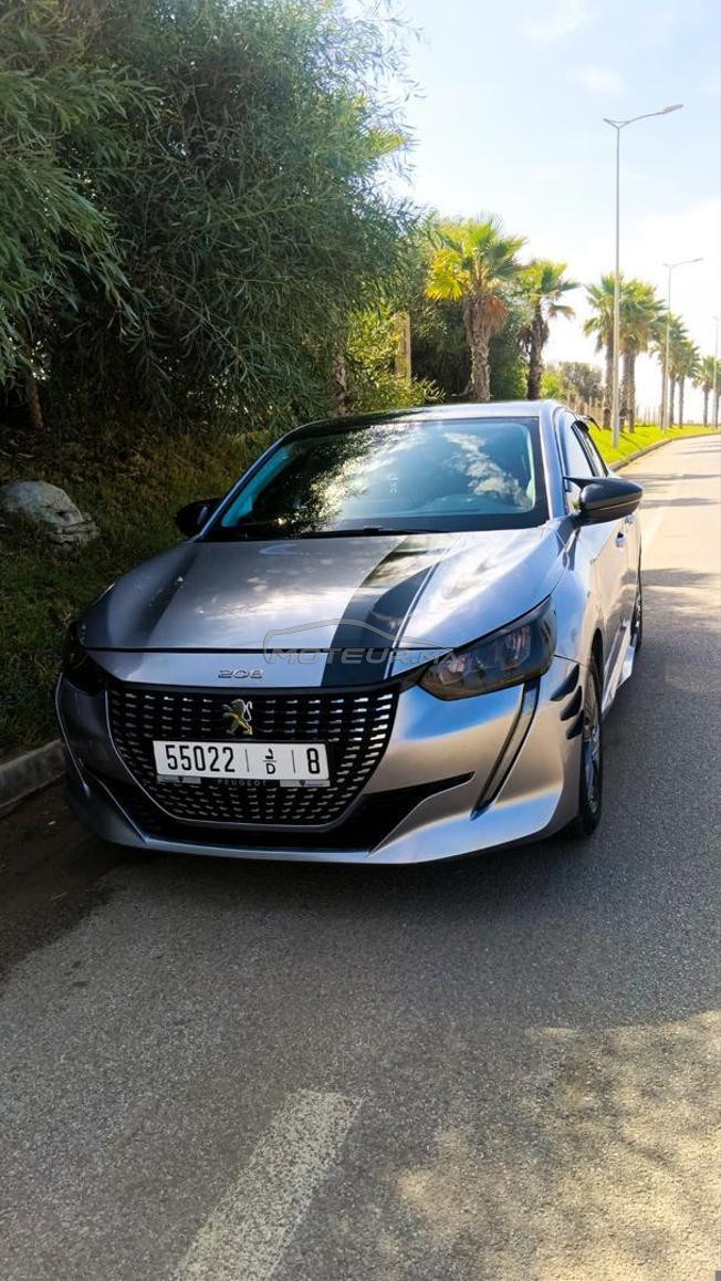 Peugeot 208 Diesel Manuelle 2022 à Tanger