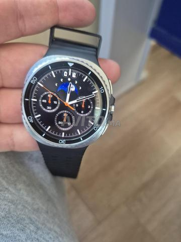 Samsung Watch 8 Classic presque neuve - 2