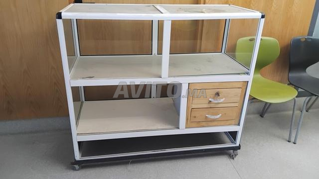 Comptoir polyvalent pour divers usages - 2