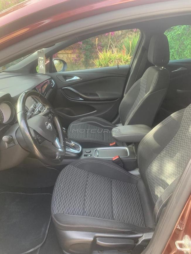 opel astra 2020 très bon etat