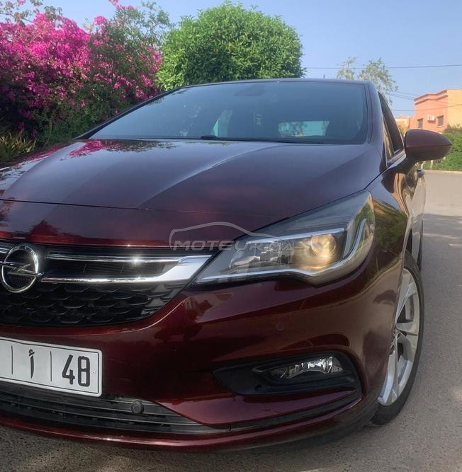 opel astra 2020 très bon etat