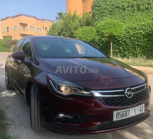 Opel Astra 2020 très bon état