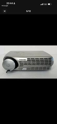 Projecteur multimédia portable Toshiba TDP-P5 XGA - 2