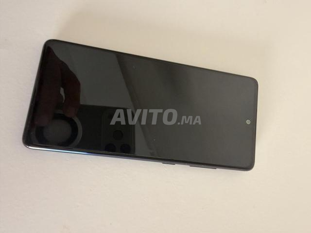 Samsung Galaxy S20 FE 5G - 2