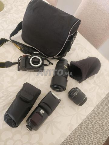 Nikon D3200 2 objectifs flash très bon état