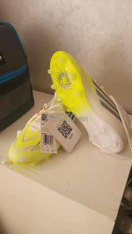 f50 sparkfusion lea . crampons de football originaux - 2