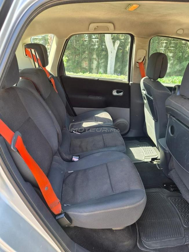 Renault Scénic diesel 2009 en très bon état 