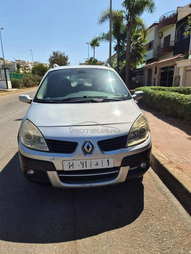 Renault Scénic diesel 2009 en très bon état 