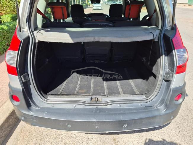 Renault Scénic diesel 2009 en très bon état 