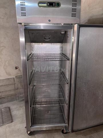 Réfrigérateur professionnel en inox POLAR Refrigeration - 2