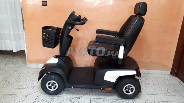 Fauteuil roulant électrique (Scooter) incroyable - 2