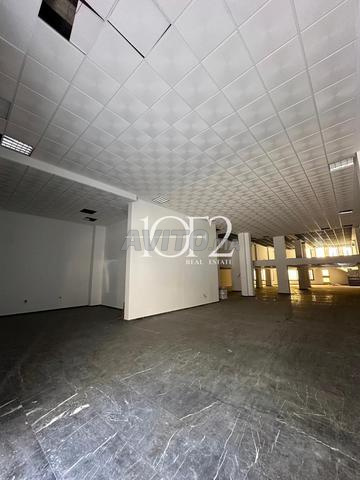 À LOUER | LOCAL COMMERCIAL – CENTRE-VILLE - 2