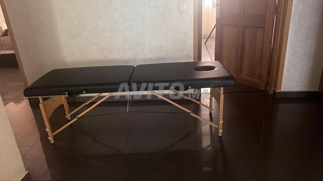 TABLE DE MASSAGE NEUF  - 2