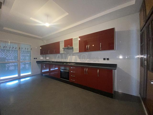 Appartement à louer 135 m² à Champs de course Fès - 2