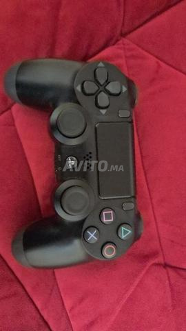 PS4 Slim 2 manettes - 2