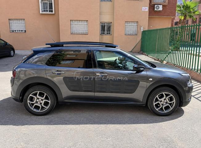 Citroën C4 Diesel Automatique 2017 à Marrakech