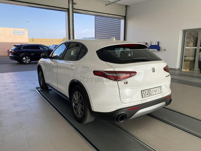 alfa Roméo stelvio très bon état 