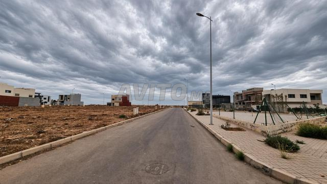 أرض 210 متر مربع للبيع - قرب مرجان - 2