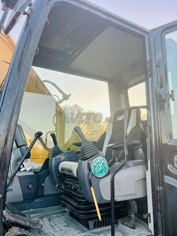 2024 CATERPILLAR 323D PELLE