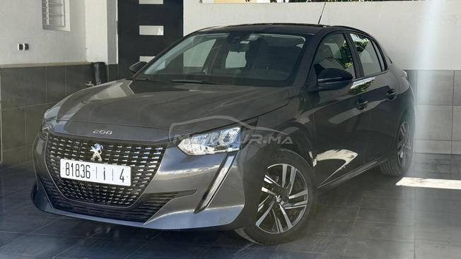 Peugeot 208 Diesel Manuelle 2023 à Rabat