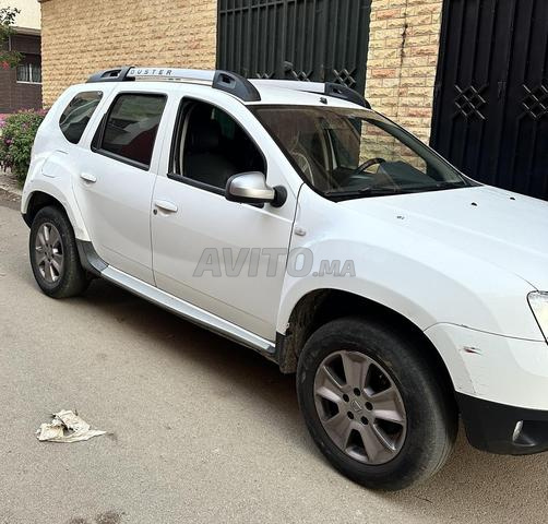 Dacia Duster Diesel Manuelle 2015 à Tanger - 2