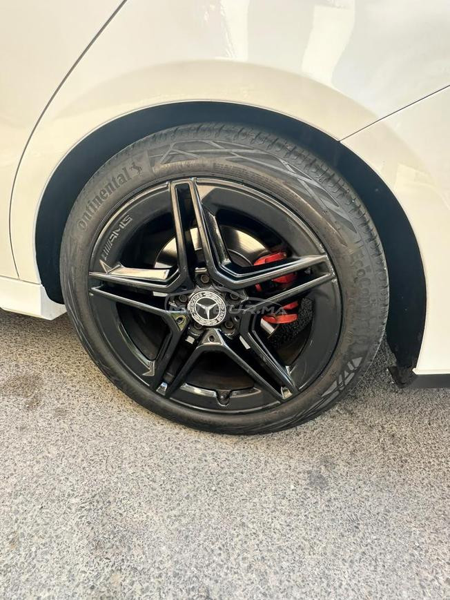 mercedes cla 200d pack AMG Line 