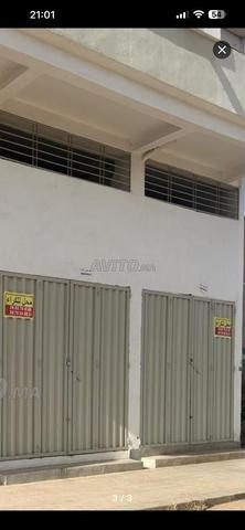 Magasin à louer avec un excellent emplacement