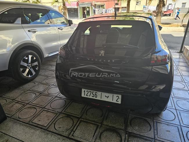 Peugeot 208 2023/12 manuel diesel 