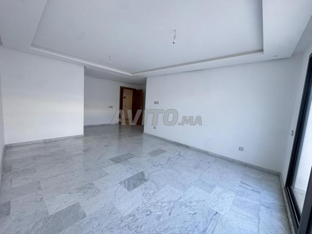 Appartement avec grande terrasse à vendre  - 2