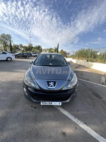 Peugeot 308 Diesel Manuelle 2008 à Fès - 2