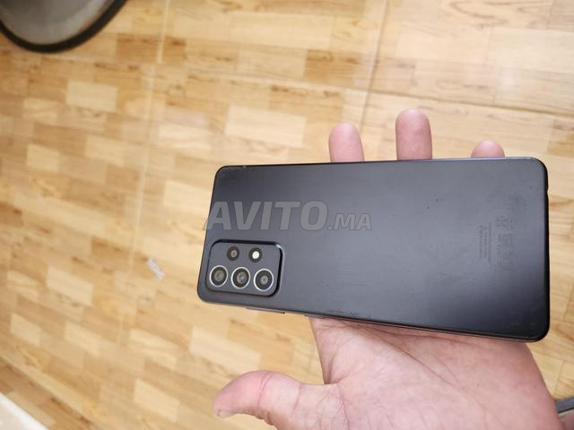 Téléphone encore propre, rien n'a été changé dedans