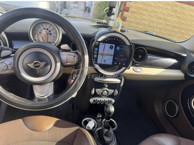 mini Cooper en bonne état 