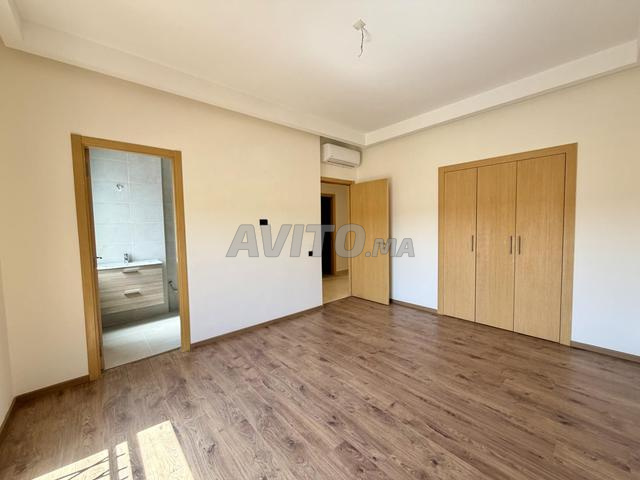 Magnifique villa 300 m² à louer à Targa Marrakech