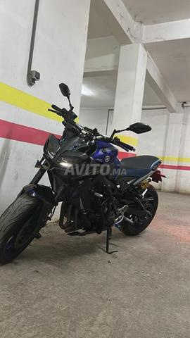 Yamaha MT-09 - 2