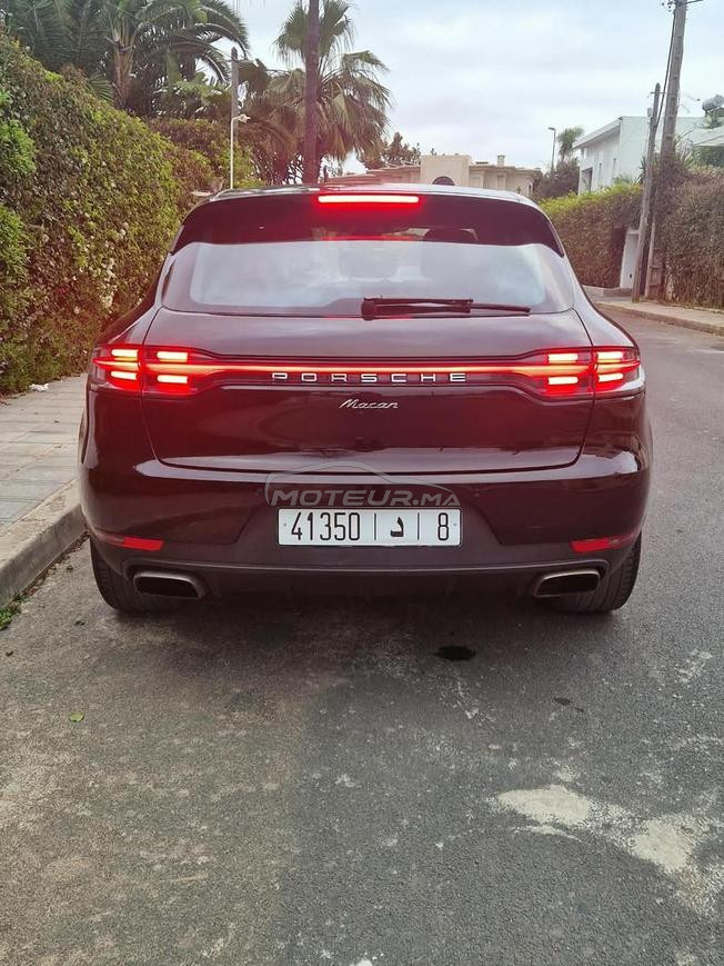 Porsche Macan   2021