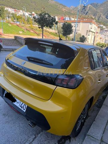 Voiture Peugeot P208 à vendre très bon état - 2