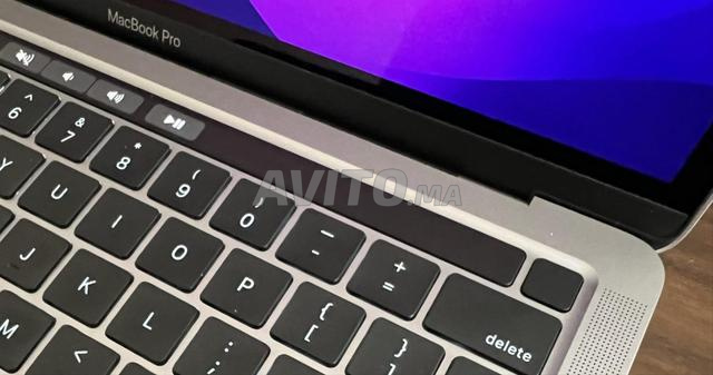 MacBook Pro 13” Touch Bar * RAM 16 G SSD 256 GB - 2
