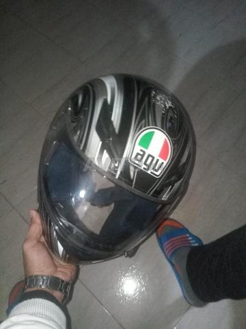 Casque AGV comme neuf - 2