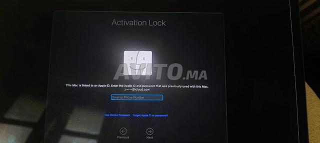 Macbook pro modèle 2020 cpu m1 avec icloud