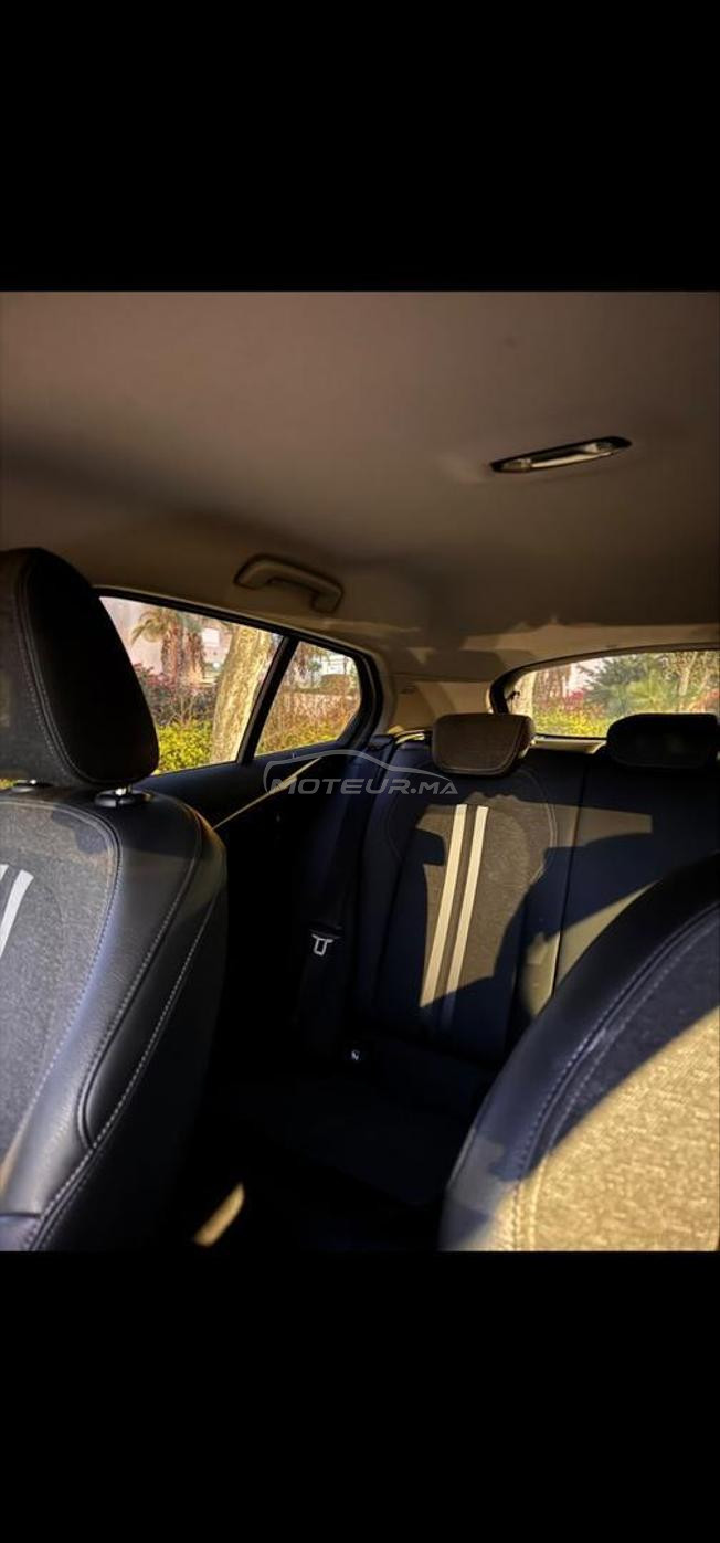 a vendre BMW SERIE1 118d année 2020  dedouané 2025