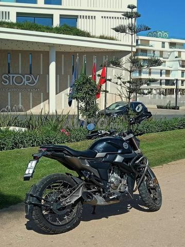 Zontes g200 avec gps plus options - 2