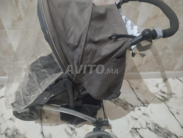 Poussette pour bébé à vendre - 2