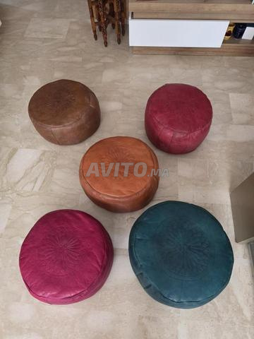5 Pouffes artisanales en très bon état - 2